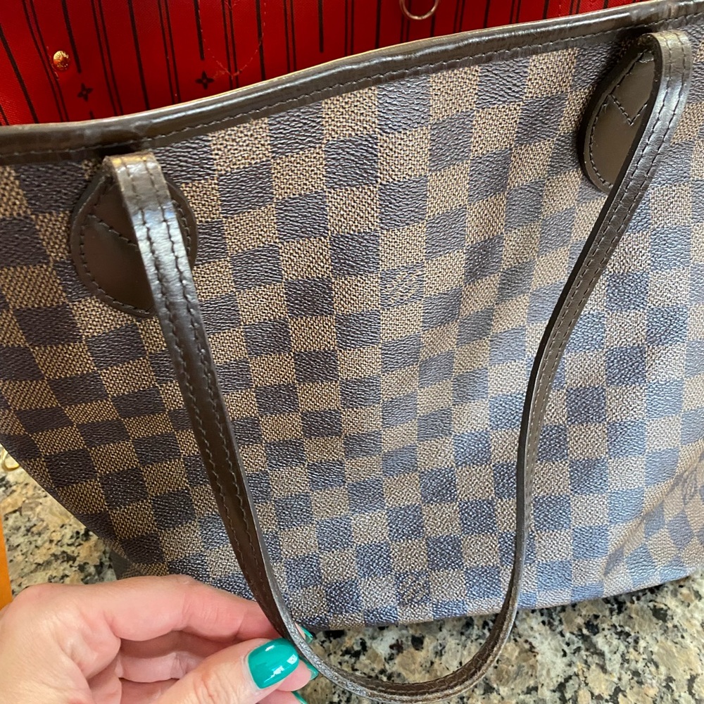 Louis Vuitton Neverfull Mm - Picture 7 of 8